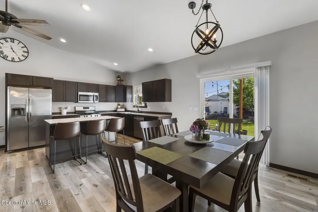 8902 N Mountainshire Road Post Falls ID 83854