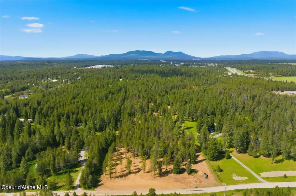 Nka 10-ac E Parks Road Athol ID 83801