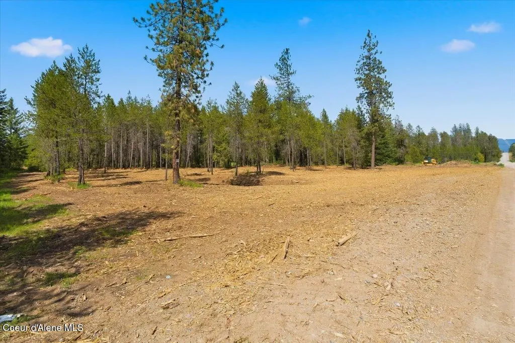 Nka 10-ac E Parks Road Athol ID 83801