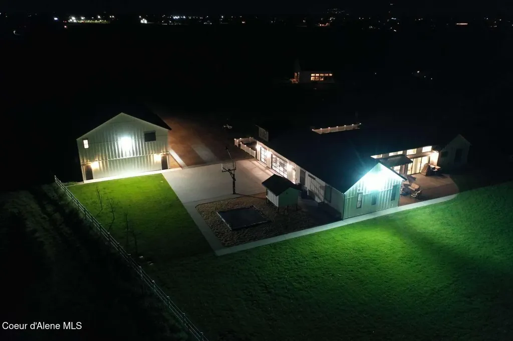 3708 N Carolwood Court Post Falls ID 83854