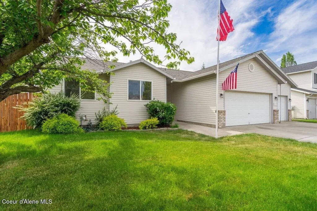 521 N Stephanie Street Post Falls ID 83854