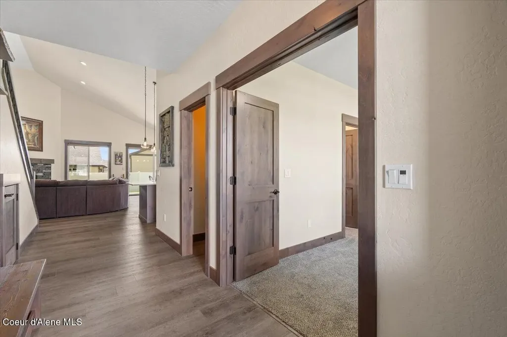 940 W Wayward Circle Post Falls ID 83854