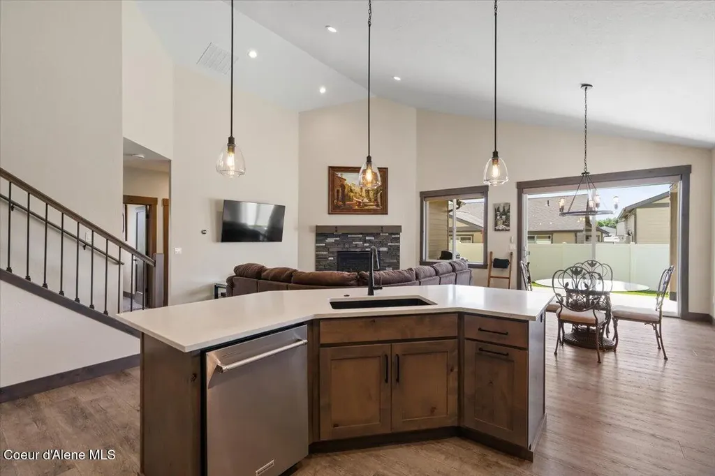 940 W Wayward Circle Post Falls ID 83854