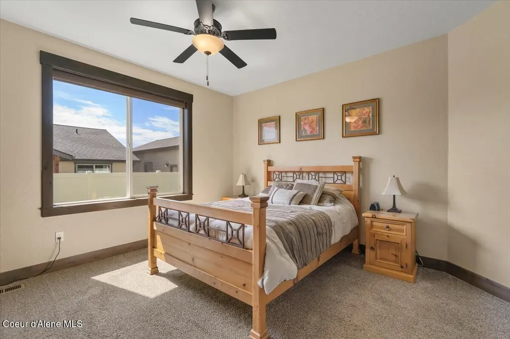 940 W Wayward Circle Post Falls ID 83854