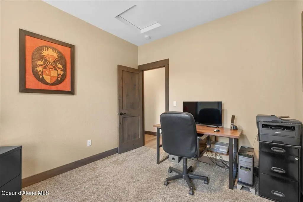 940 W Wayward Circle Post Falls ID 83854