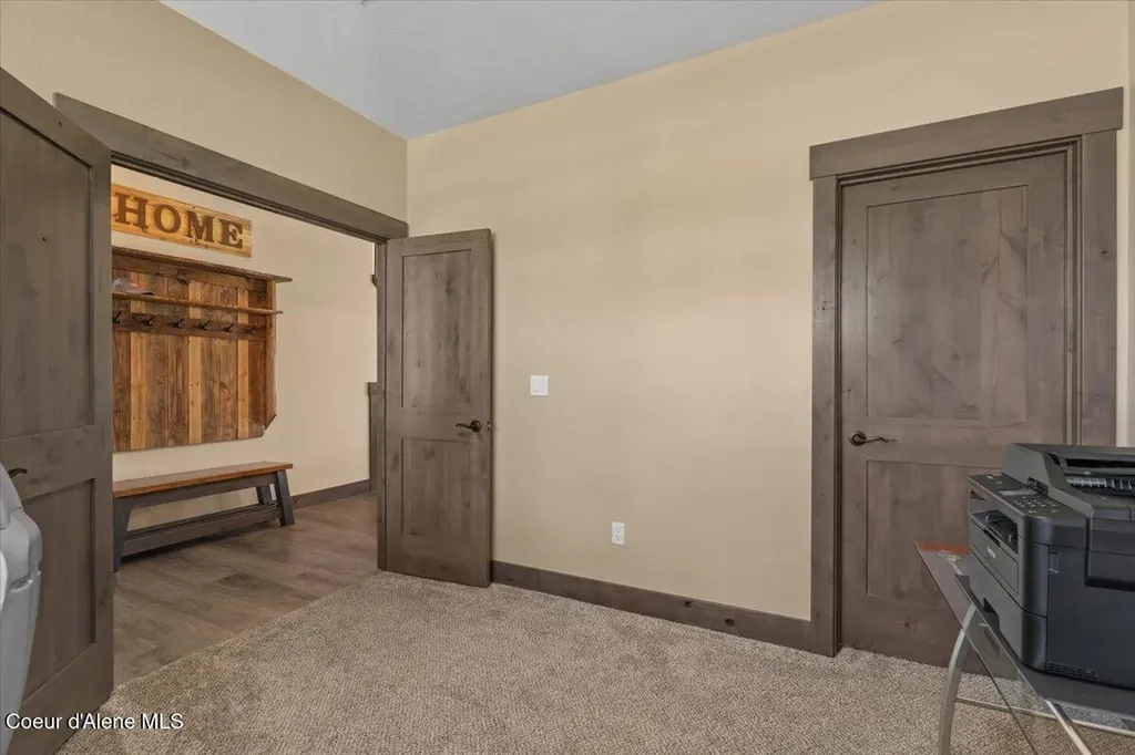 940 W Wayward Circle Post Falls ID 83854