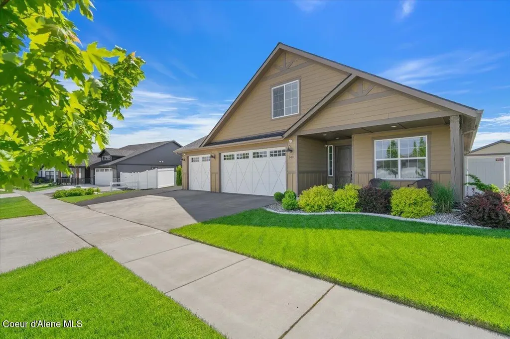 940 W Wayward Circle Post Falls ID 83854