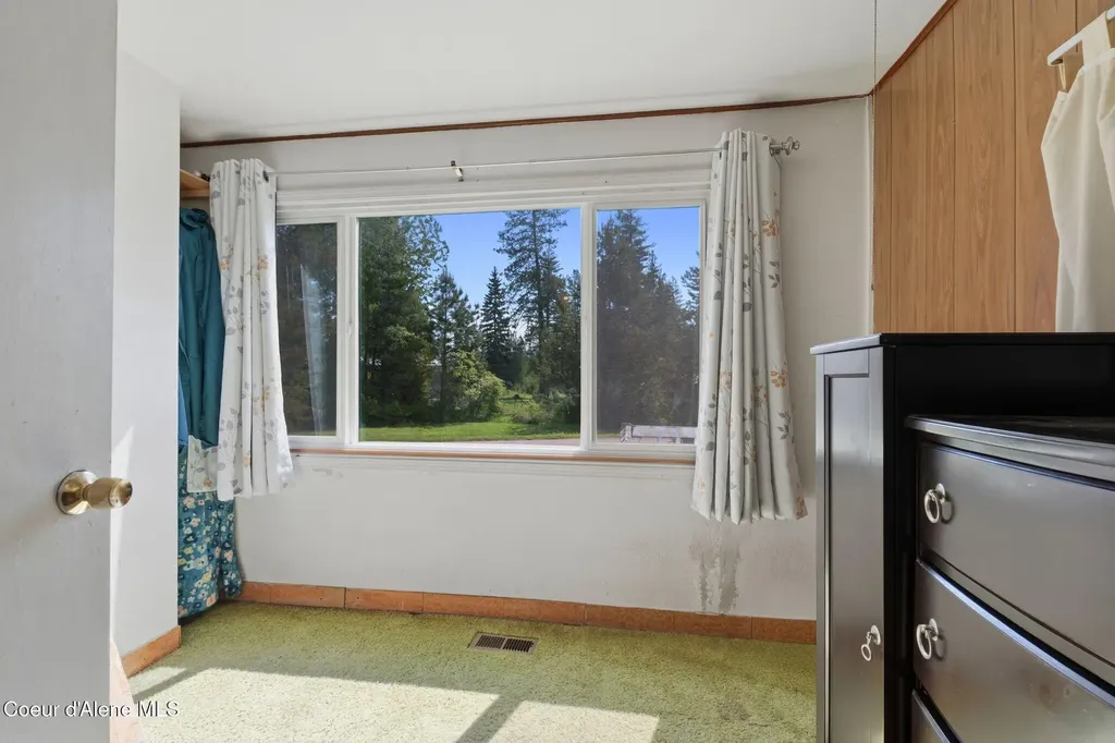129 Littlefield Drive Sandpoint ID 83864