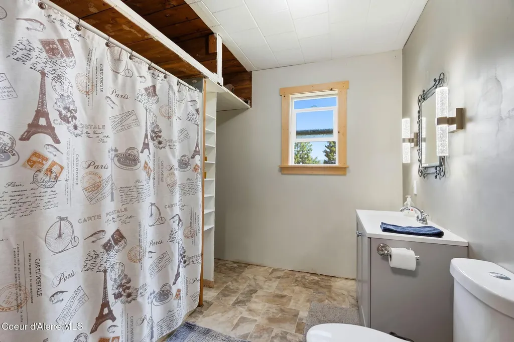 129 Littlefield Drive Sandpoint ID 83864