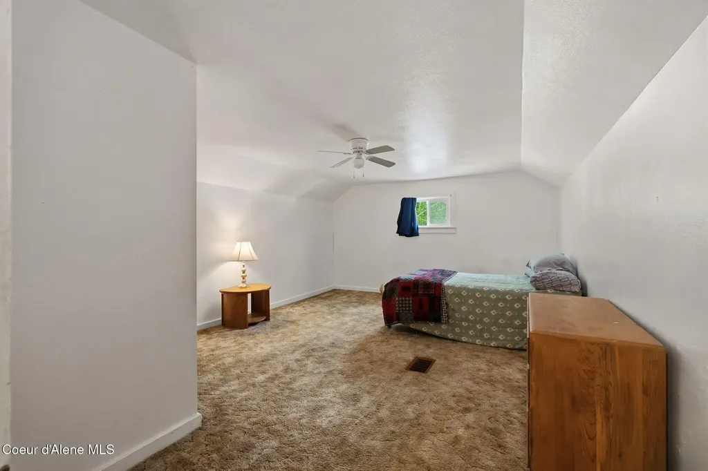 129 Littlefield Drive Sandpoint ID 83864