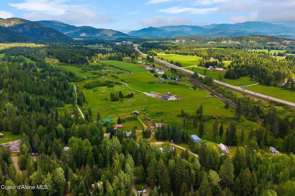129 Littlefield Drive Sandpoint ID 83864