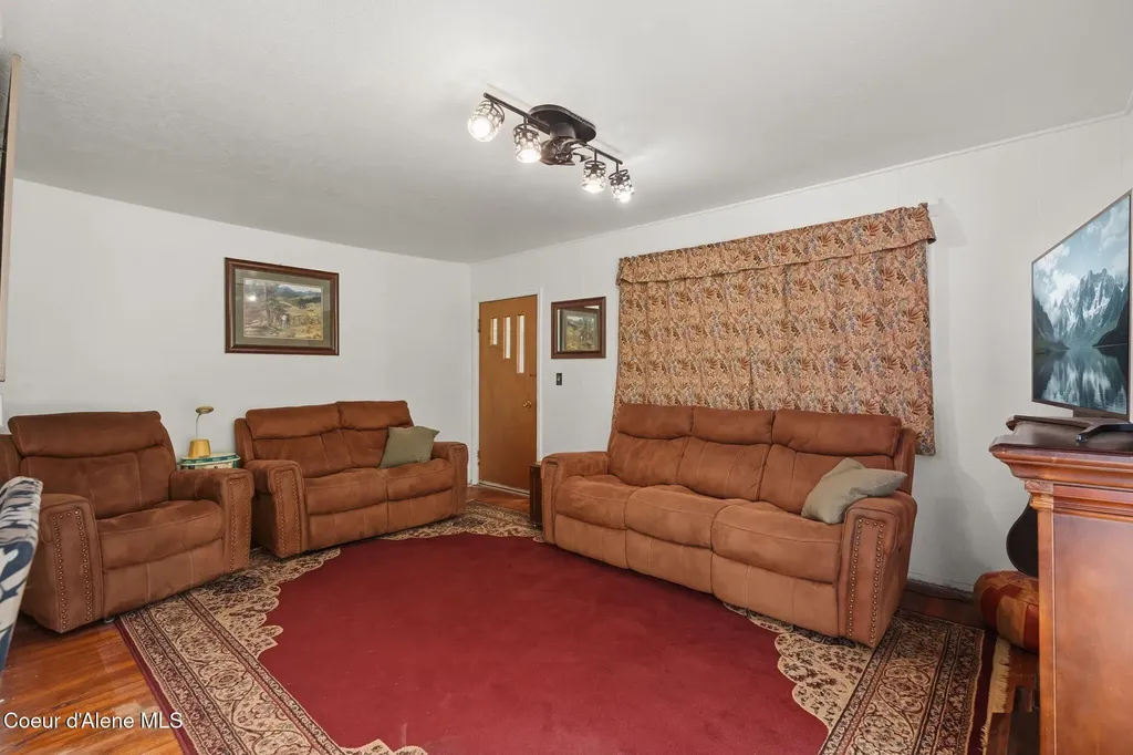 129 Littlefield Drive Sandpoint ID 83864