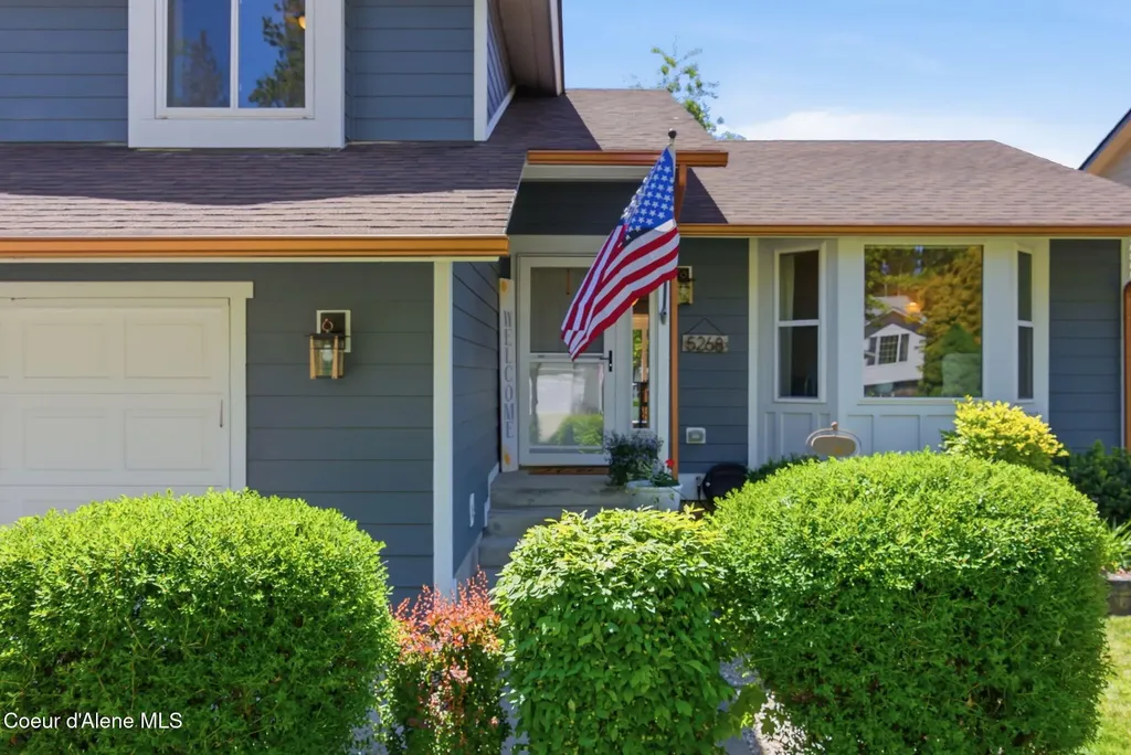 5268 E Woodland Drive Post Falls ID 83854