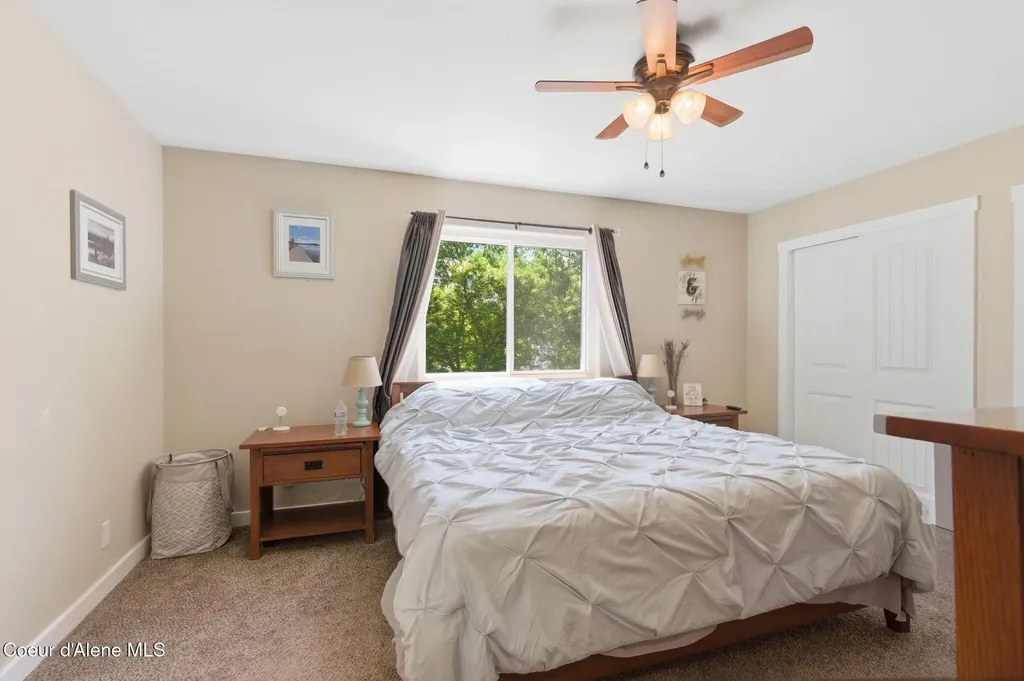 5268 E Woodland Drive Post Falls ID 83854
