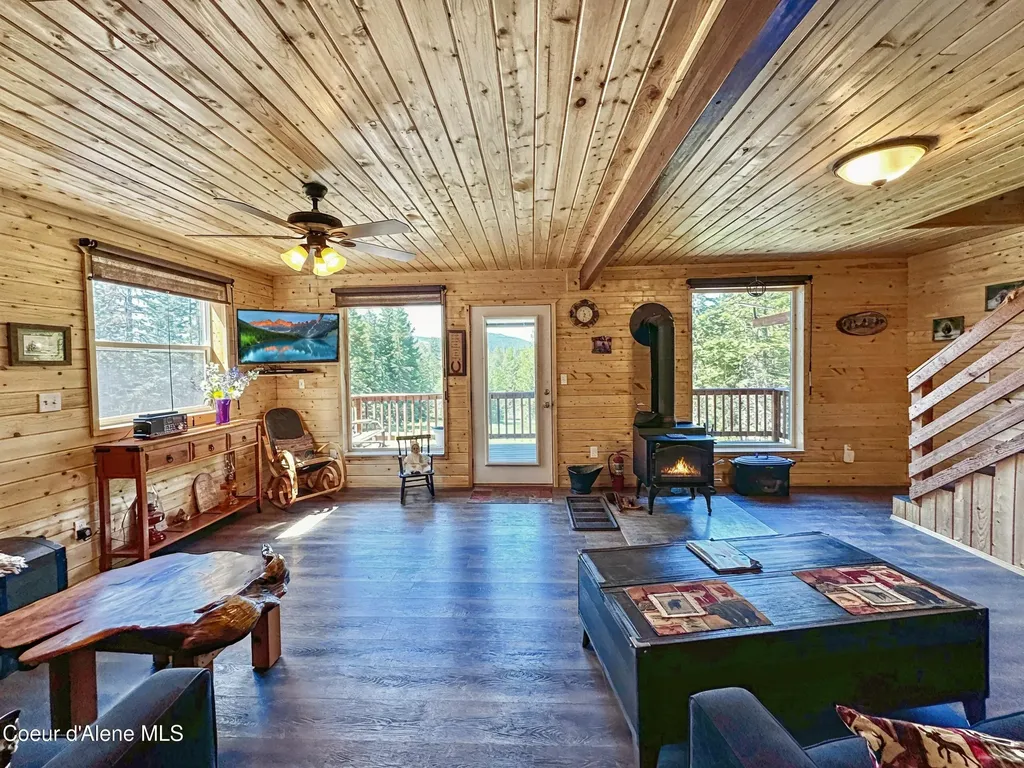 112 Lockout Lane Fernwood ID 83830