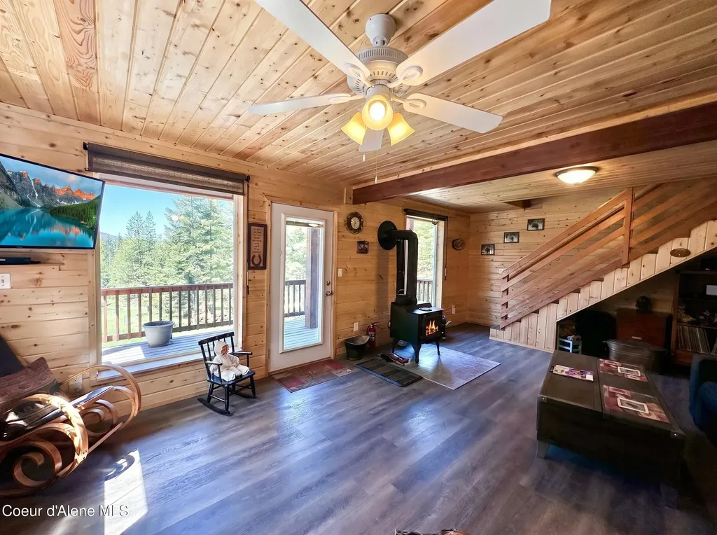 112 Lockout Lane Fernwood ID 83830