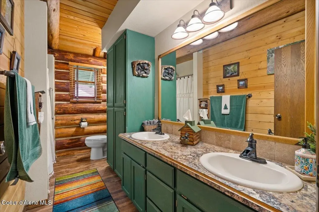 1639 W Hillsdale Road Athol ID 83801