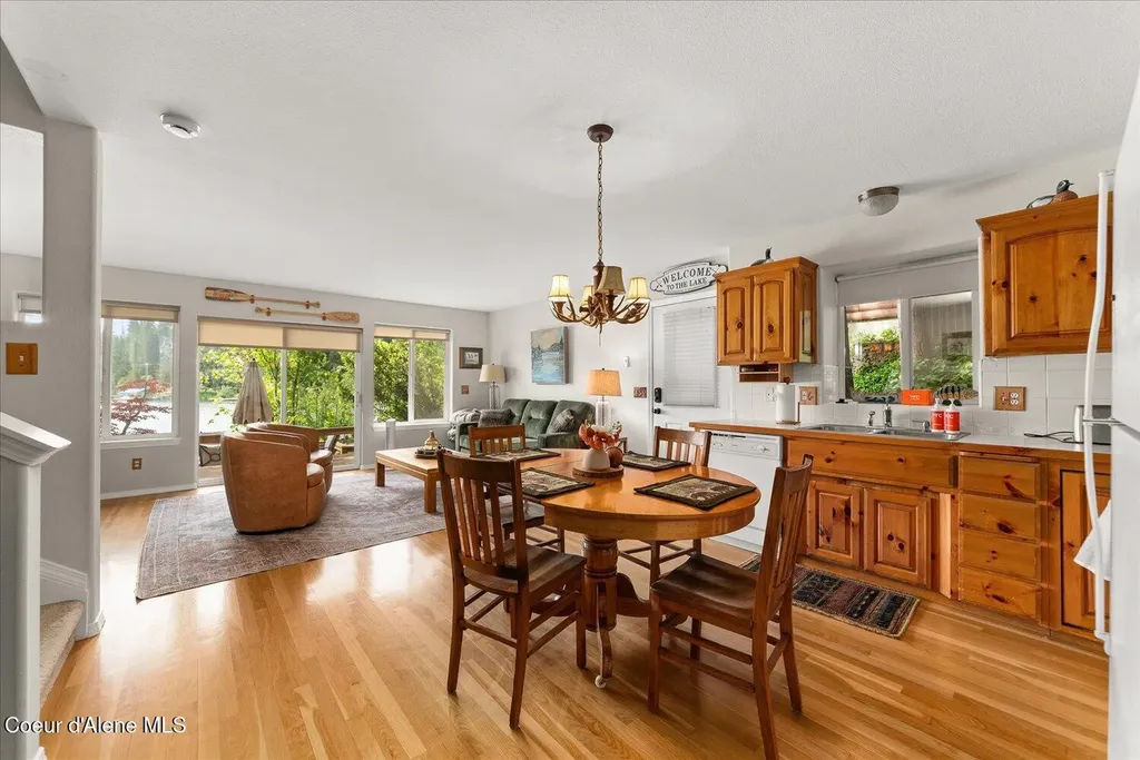 35003 E Hayden Lake Road Hayden ID 83835