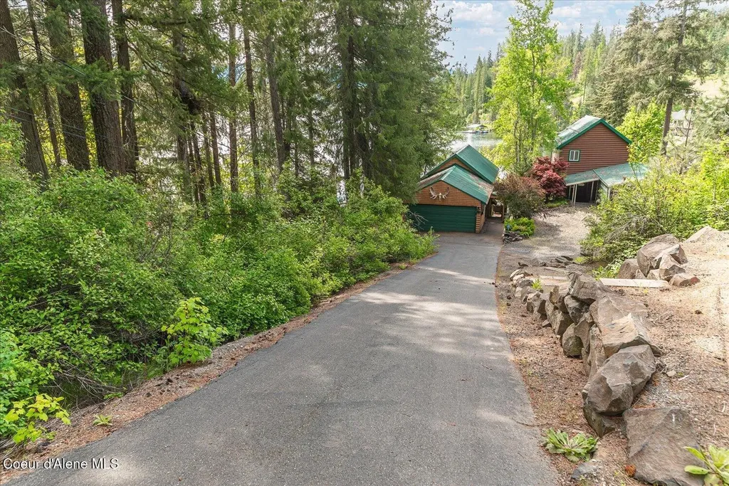 35003 E Hayden Lake Road Hayden ID 83835