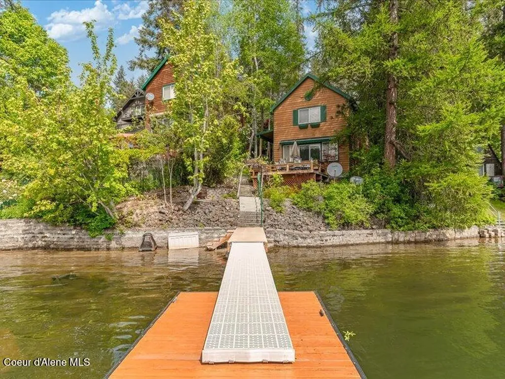 35003 E Hayden Lake Road Hayden ID 83835