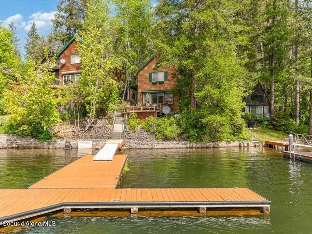 35003 E Hayden Lake Road Hayden ID 83835