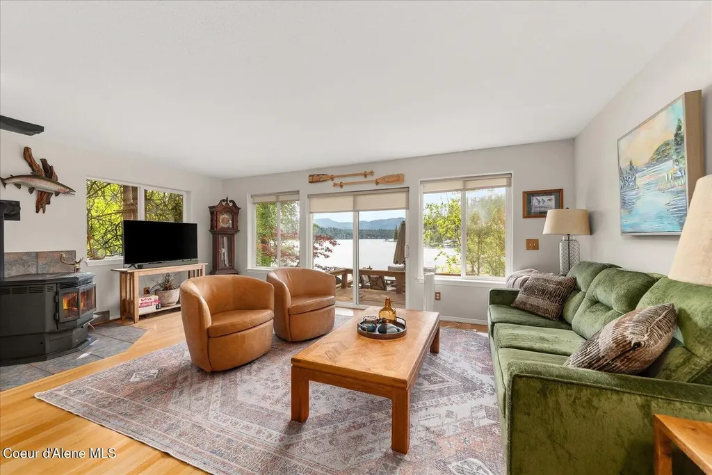 35003 E Hayden Lake Road Hayden ID 83835