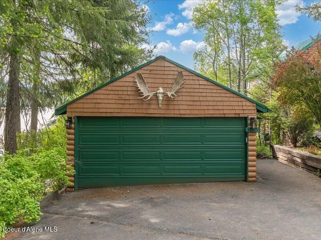 35003 E Hayden Lake Road Hayden ID 83835
