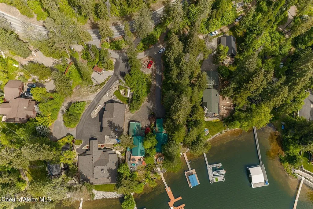 35003 E Hayden Lake Road Hayden ID 83835