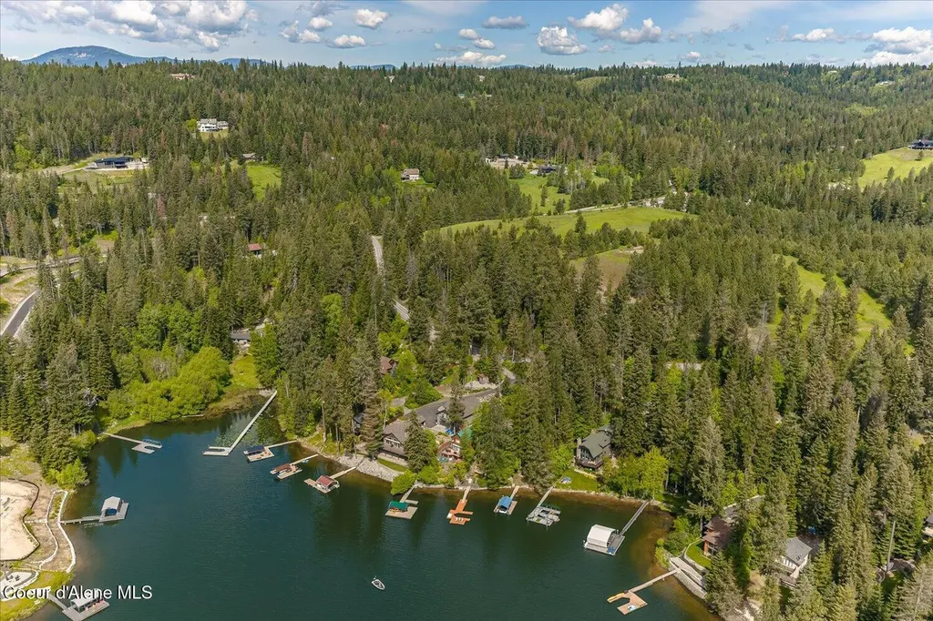 35003 E Hayden Lake Road Hayden ID 83835