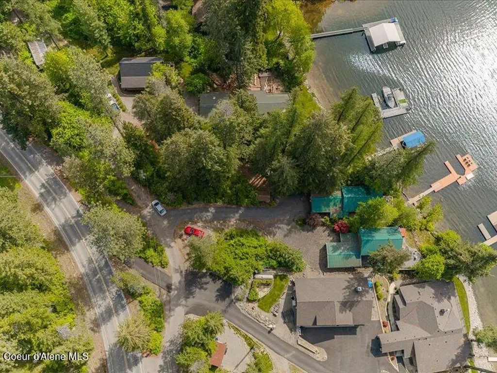 35003 E Hayden Lake Road Hayden ID 83835
