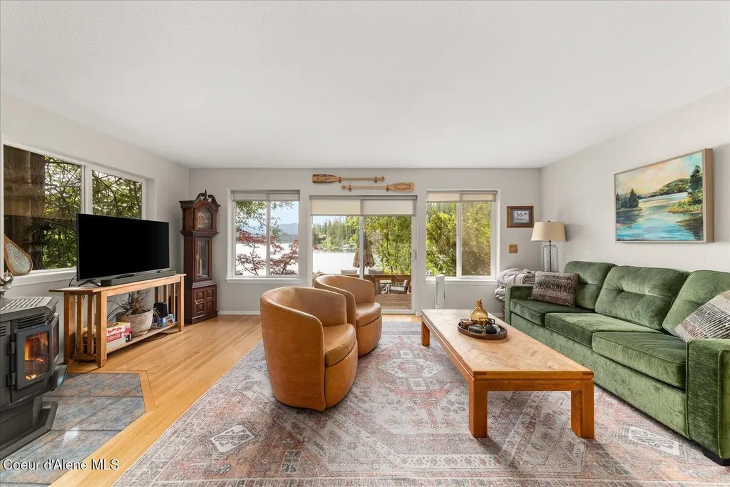 35003 E Hayden Lake Road Hayden ID 83835