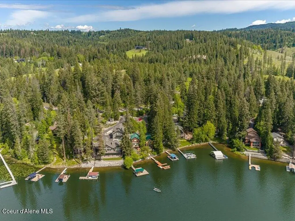 35003 E Hayden Lake Road Hayden ID 83835