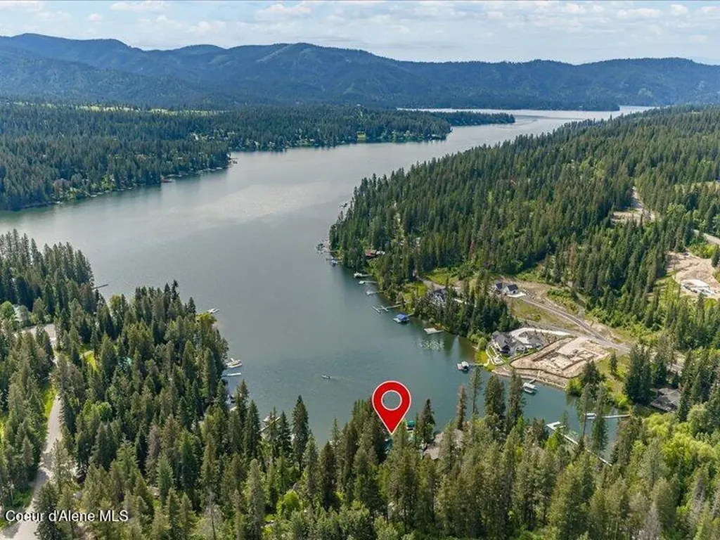35003 E Hayden Lake Road Hayden ID 83835