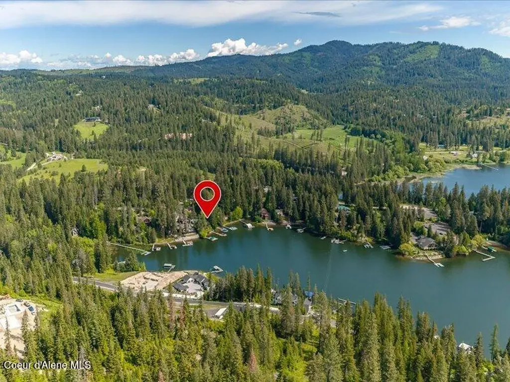 35003 E Hayden Lake Road Hayden ID 83835