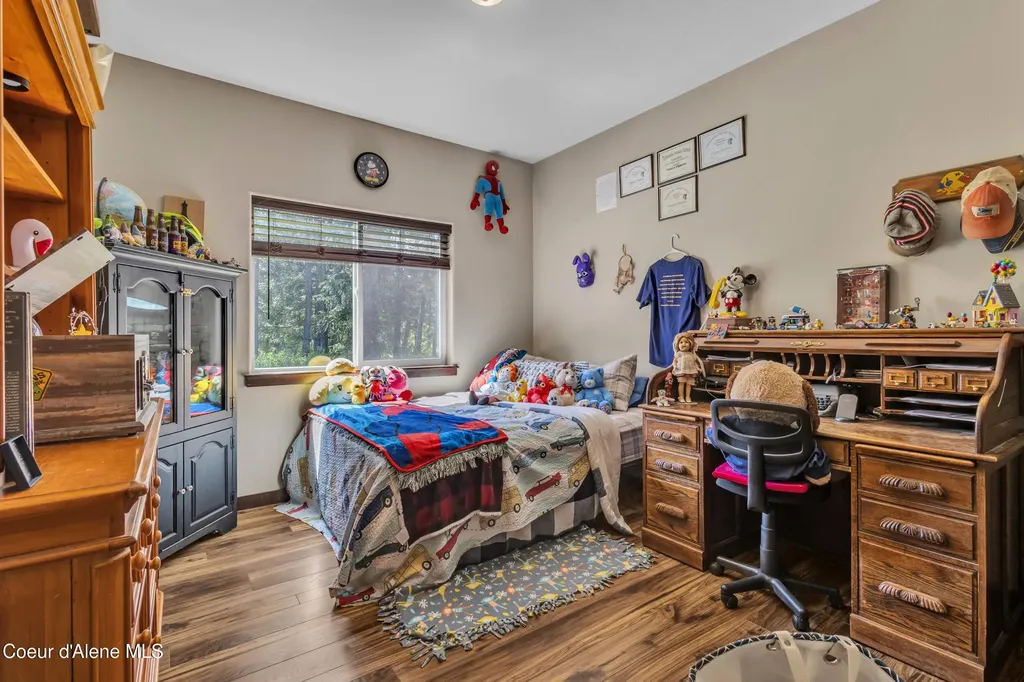 2130 E Bellamy Road Athol ID 83801