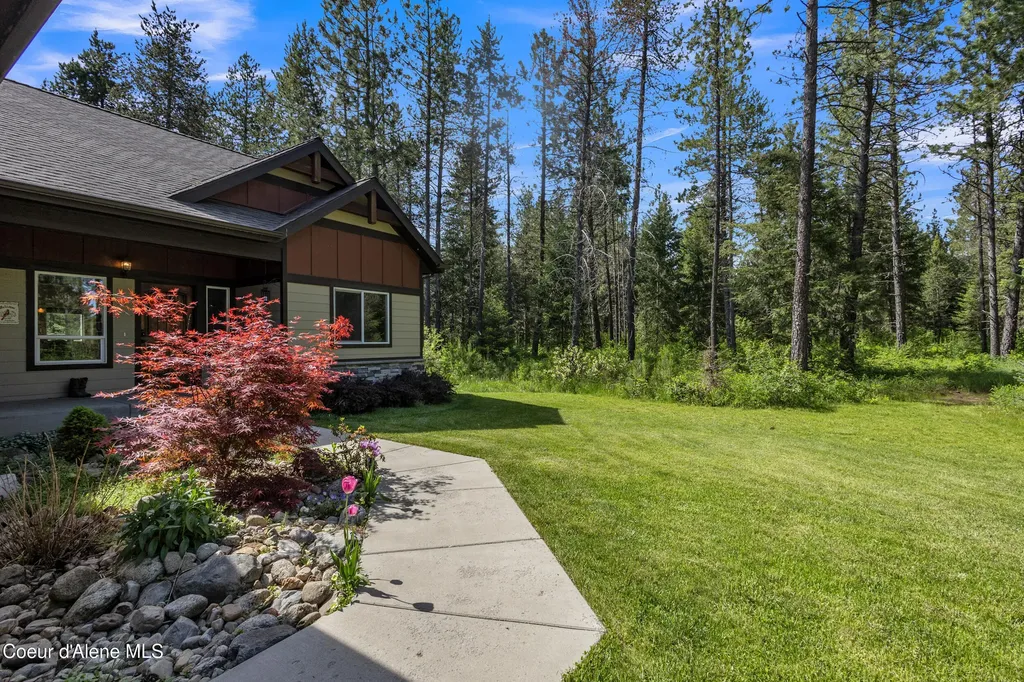 2130 E Bellamy Road Athol ID 83801