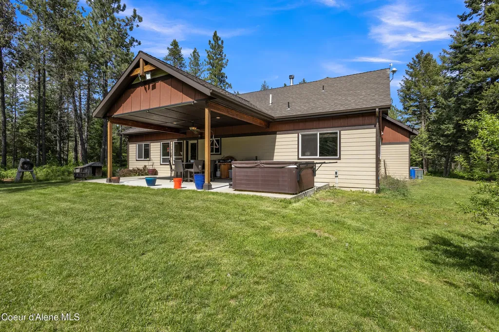 2130 E Bellamy Road Athol ID 83801