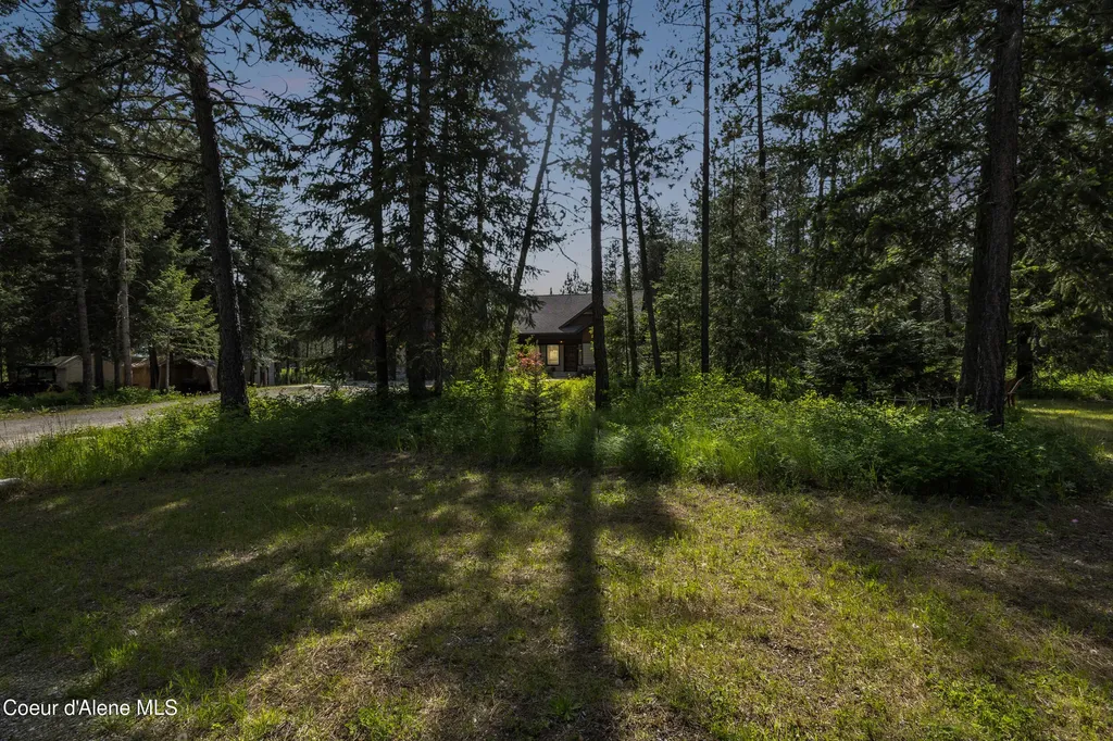 2130 E Bellamy Road Athol ID 83801