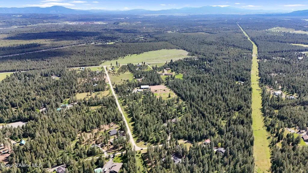 2130 E Bellamy Road Athol ID 83801