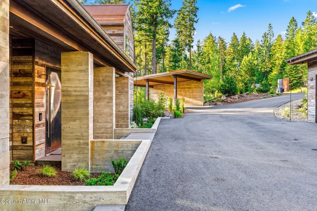 6361 S Cormorant Court Harrison ID 83833