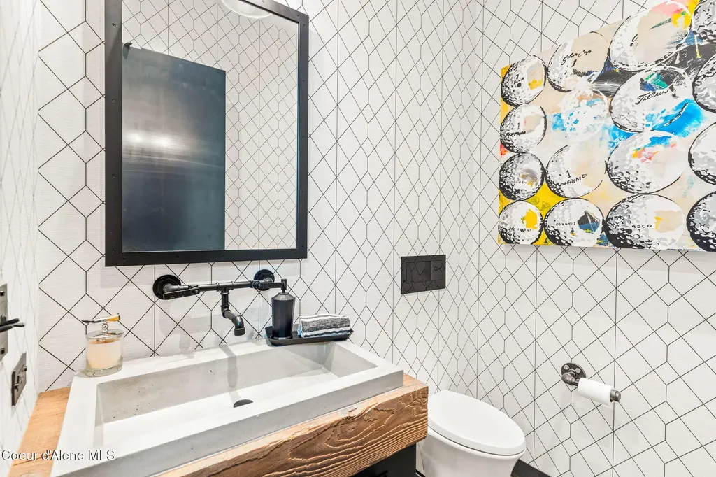 6361 S Cormorant Court Harrison ID 83833