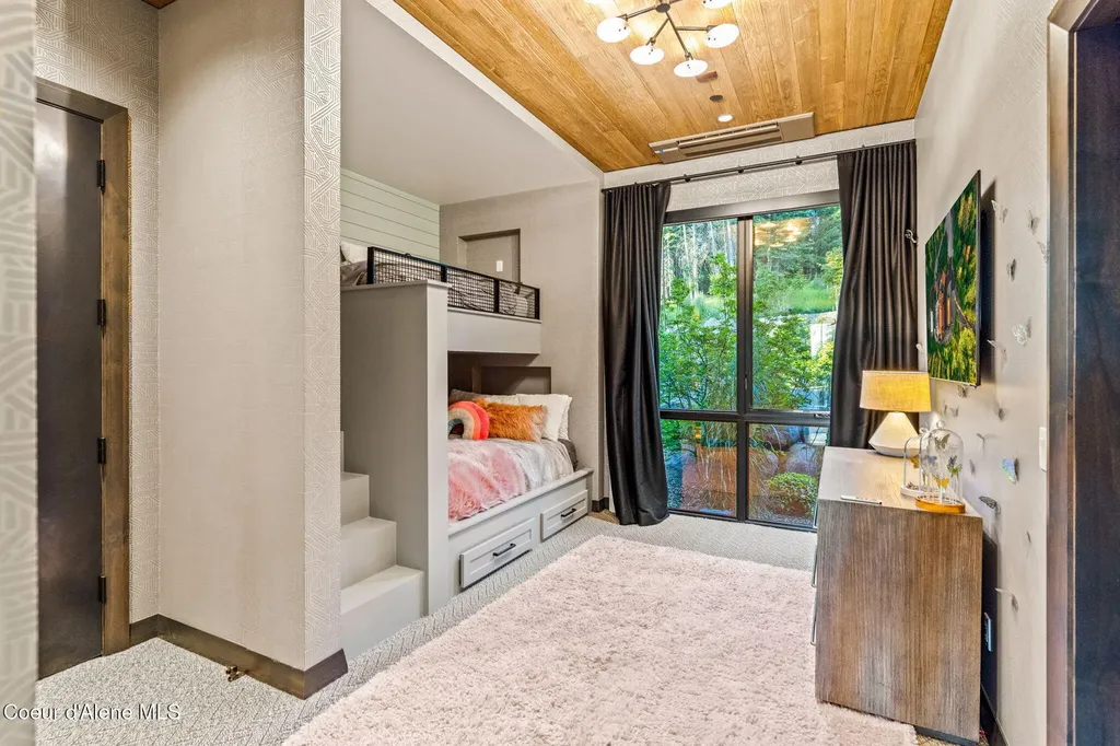 6361 S Cormorant Court Harrison ID 83833
