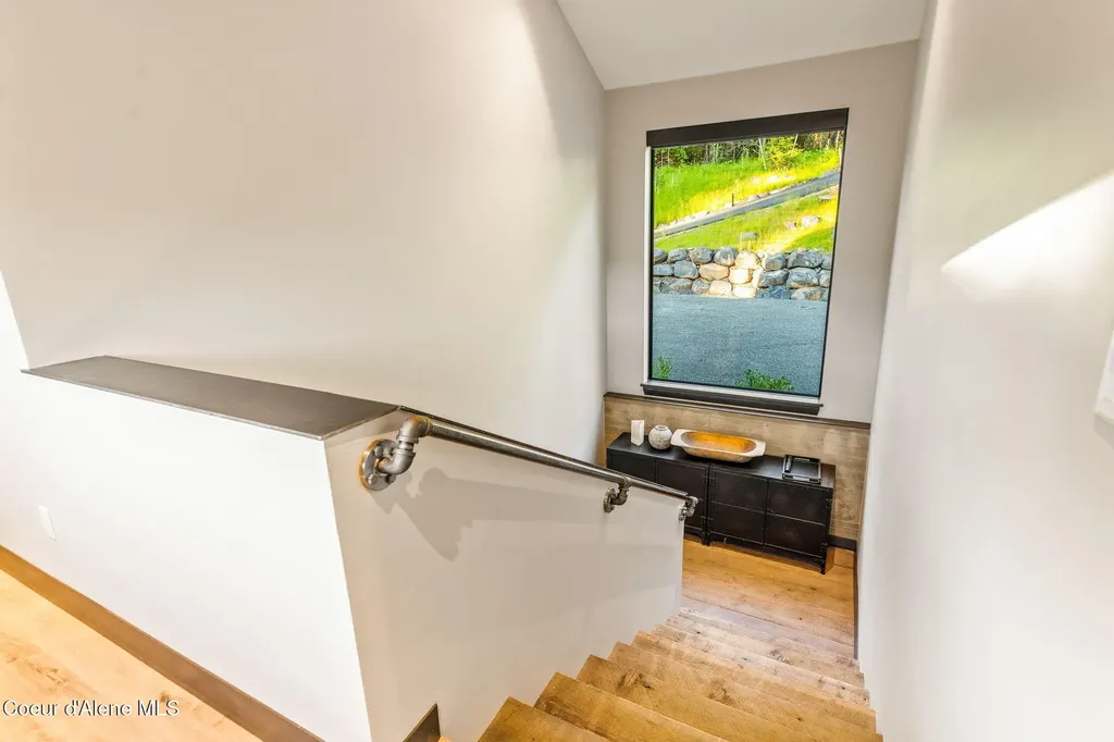 6361 S Cormorant Court Harrison ID 83833