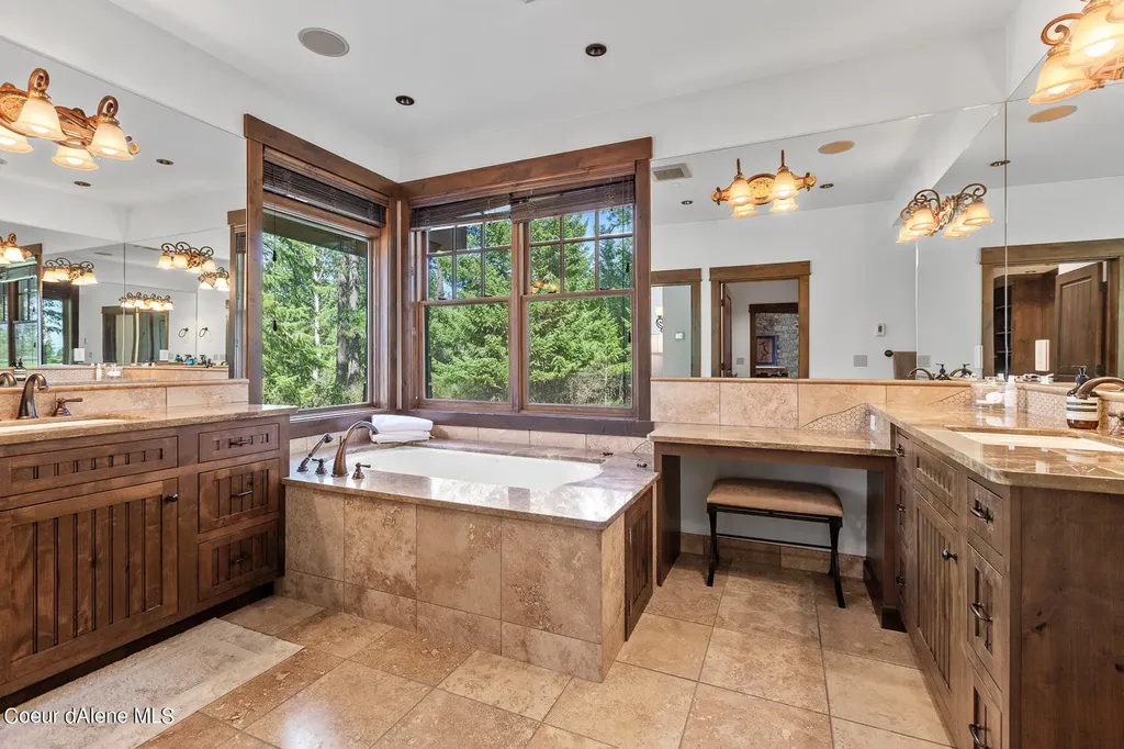 6126 S Gozzer Road Harrison ID 83833