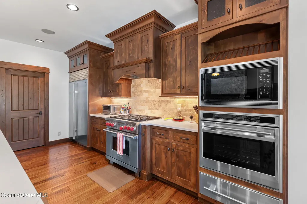 6126 S Gozzer Road Harrison ID 83833