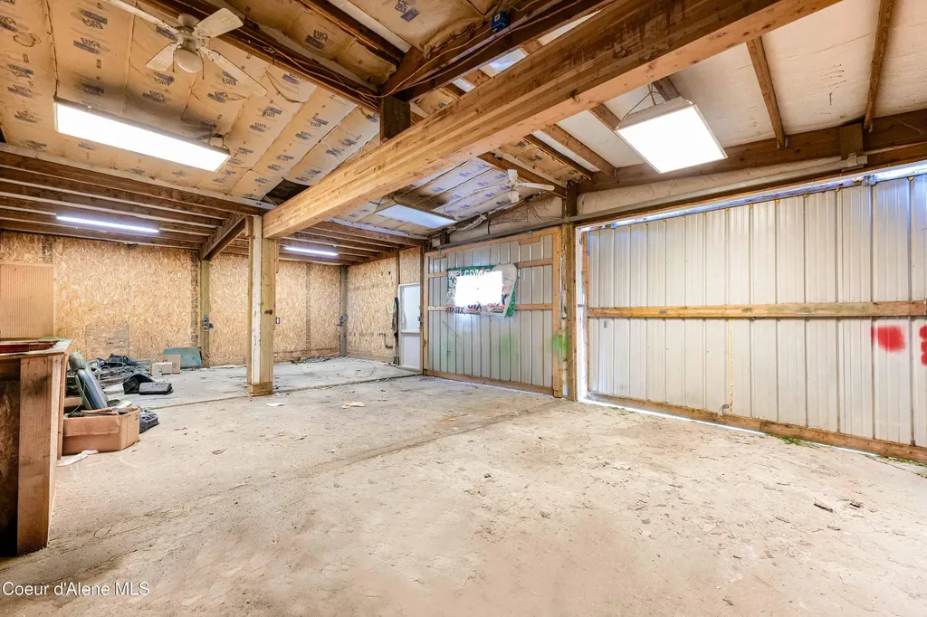203 W Yellowstone Avenue Silverton ID 83867