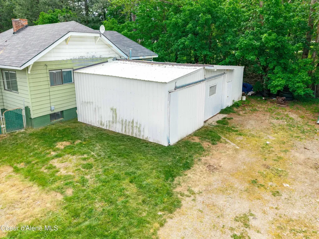 203 W Yellowstone Avenue Silverton ID 83867