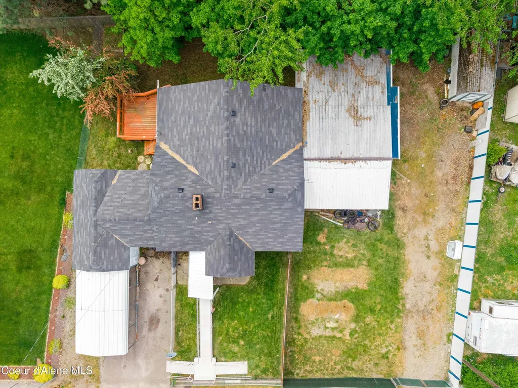 203 W Yellowstone Avenue Silverton ID 83867