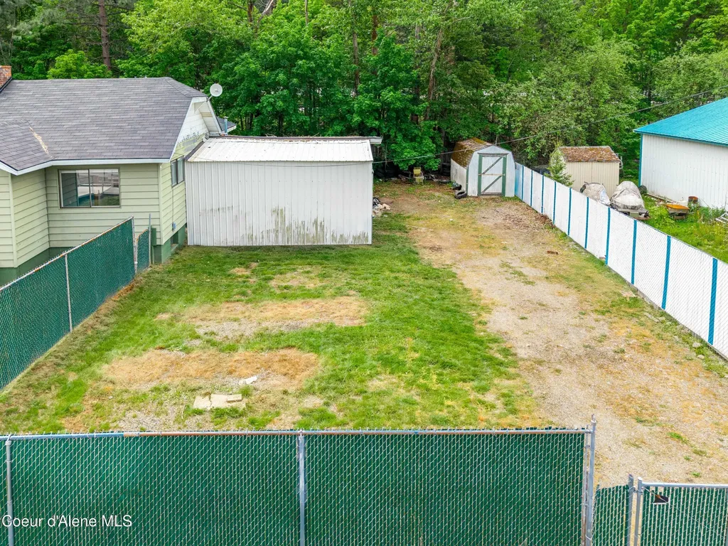 203 W Yellowstone Avenue Silverton ID 83867
