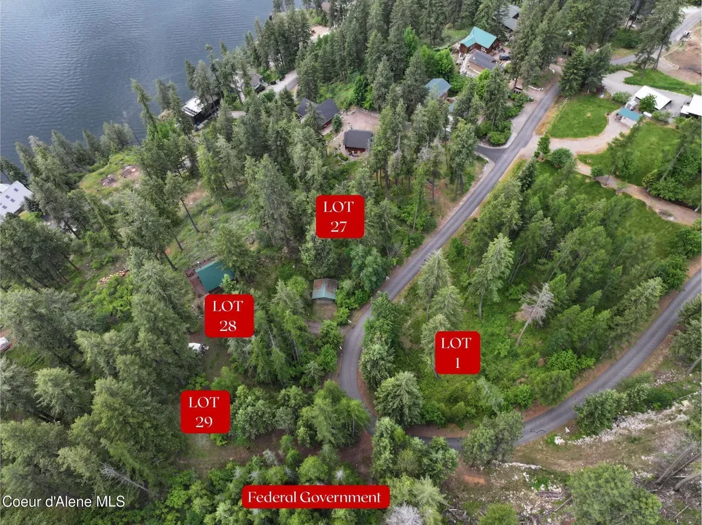 524 Glacier Loop Bayview ID 83803